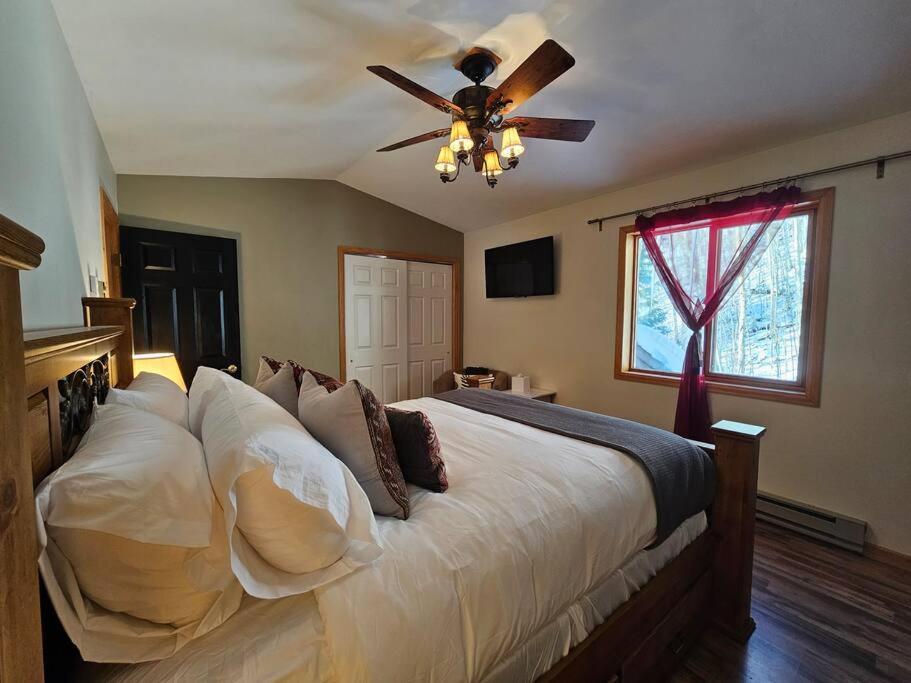 Private And Updated Breck Home With Hot Tub Breckenridge Luaran gambar