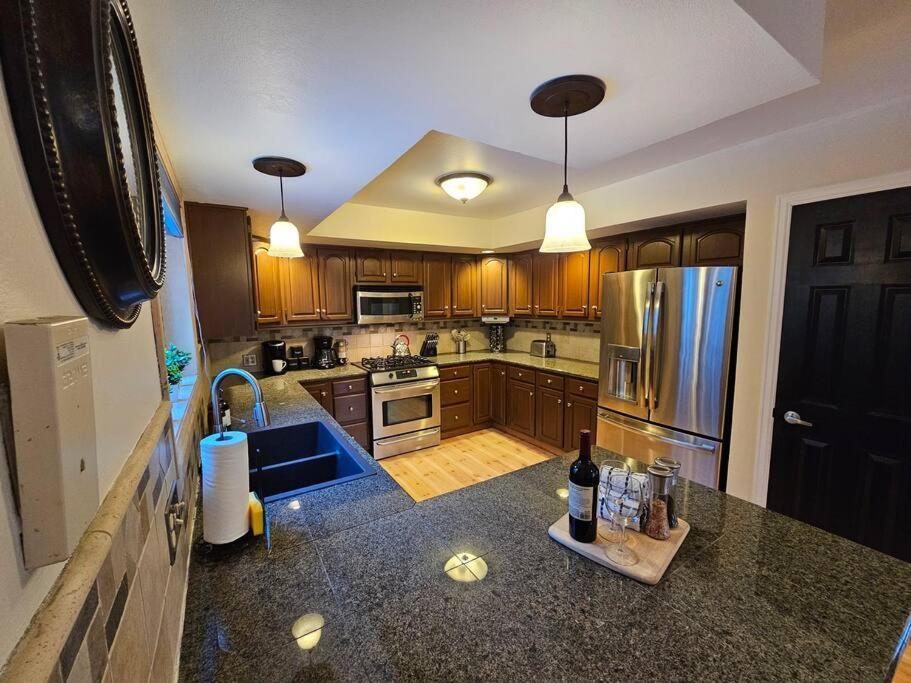 Private And Updated Breck Home With Hot Tub Breckenridge Luaran gambar